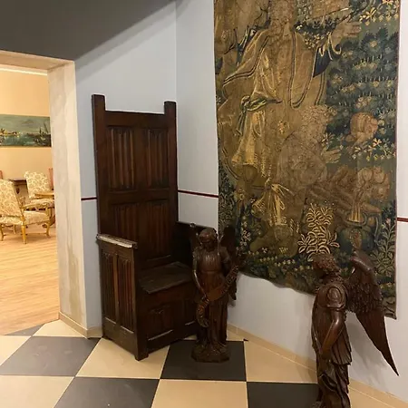 Palac Osowo Gostynskie Гостынь