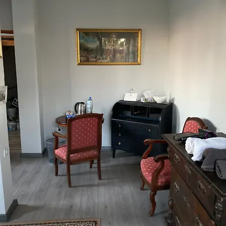 Bed & Breakfast Palac Osowo Gostynskie