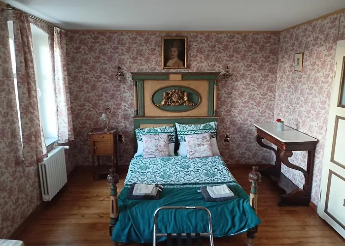 Palac Osowo Gostynskie 4* Gostyń